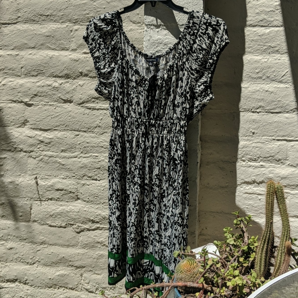 Black and white dress